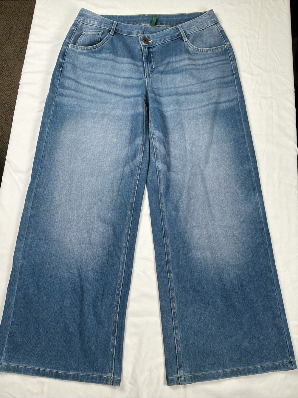 HALARA Women's Asymmetrical Light Blue Wide Leg Jeans